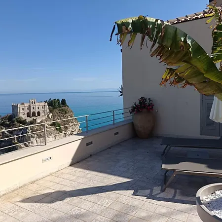 Guest house Casaforno1638 Tropea