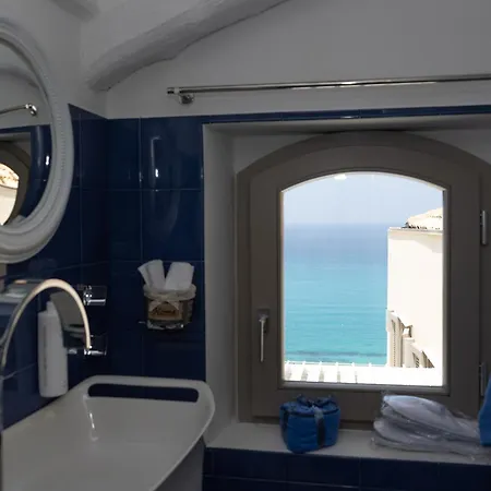 Pensión Casaforno1638 Tropea